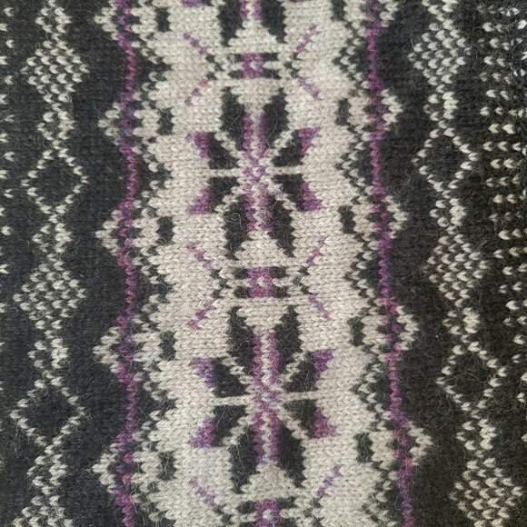 Northern Isles Wool Purple and Black Cardigan Sweater - Picture 9 of 16